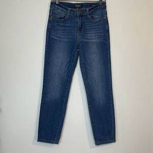 Women's Blue Jeans